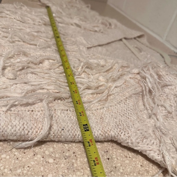 Anthropologie Fringed Pullover Knit Sweater Sequin Fringe in Ivory Large EUC - Picture 16 of 16